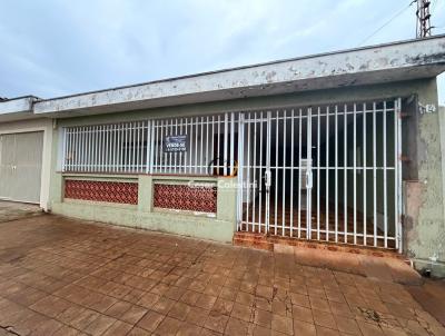 Casa para Venda, em Batatais, bairro Castelo, 3 dormit�rios, 2 banheiros, 1 vaga