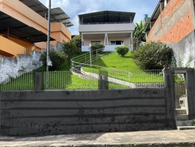 Casa para Venda, em Juiz de Fora, bairro Bandeirantes, 2 dormit�rios, 3 banheiros