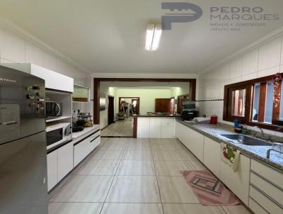 Casa Duplex para Venda, em Sete Lagoas, bairro Iporanga, 5 dormit�rios, 2 banheiros, 1 su�te, 5 vagas