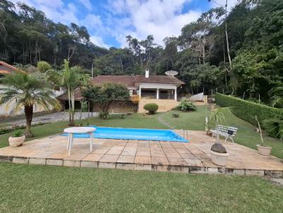 Casa para Venda, em Teres�polis, bairro Prata, 5 dormit�rios, 4 banheiros, 1 su�te, 4 vagas