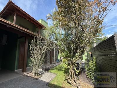 Casa para Venda, em Florian�polis, bairro Canasvieiras, 4 dormit�rios, 3 banheiros, 1 su�te, 2 vagas