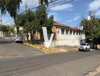 Casa para Venda, em Presidente Prudente, bairro Vila Machadinho, 3 dormit�rios, 4 banheiros, 1 su�te, 1 vaga