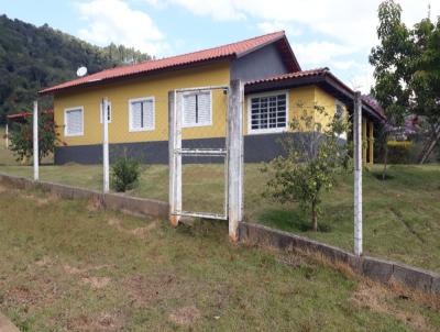 S�tio para Venda, em Pedra Bela, bairro Pedra Bela, 3 dormit�rios, 2 banheiros, 1 su�te, 14 vagas