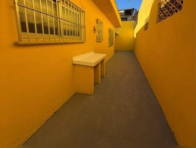 Casa T�rrea para Venda, em Santo Andr�, bairro Parque Capuava, 2 dormit�rios, 1 banheiro, 2 vagas