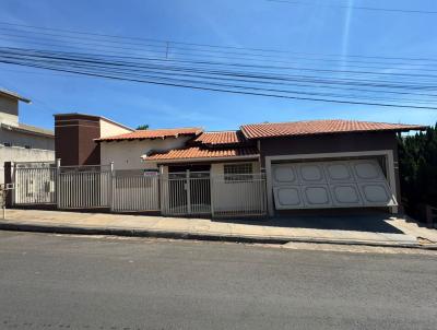 Casa para Loca��o, em Presidente Venceslau, bairro Residencial Das Paineiras, 3 dormit�rios, 3 banheiros, 2 su�tes, 2 vagas