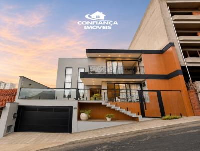 Casa para Venda, em Muria�, bairro Centro, 3 dormit�rios, 4 banheiros, 3 su�tes, 2 vagas