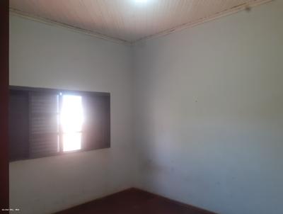 Casa para Venda, em Ara�atuba, bairro Novo Para�so, 3 dormit�rios, 1 banheiro, 2 vagas