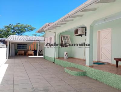 Casa para Venda, em Laguna, bairro Esperan�a, 4 dormit�rios, 2 banheiros, 1 su�te, 3 vagas