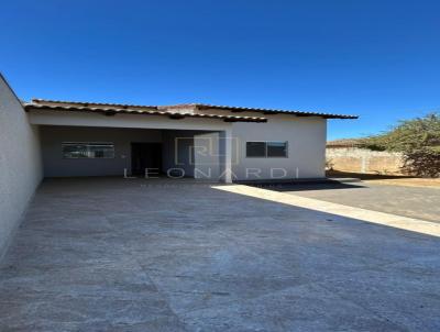Casa para Venda, em Caldas Novas, bairro BELA VISTA, 2 dormit�rios, 1 banheiro, 1 su�te, 1 vaga