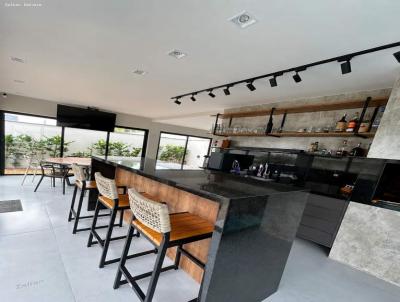 Casa para Venda, em Rio das Ostras, bairro Alphaville, 4 dormit�rios, 5 banheiros, 4 su�tes, 4 vagas