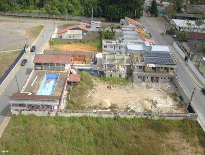 Casa para Venda, em Juqui�, bairro Centro, 3 dormit�rios, 3 banheiros, 1 su�te, 2 vagas