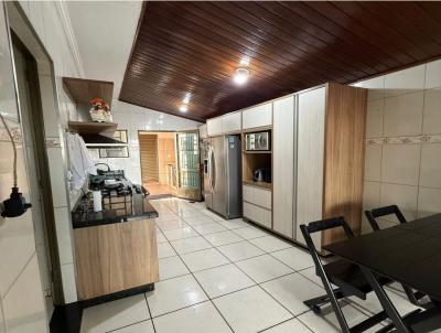 Casa para Venda, em Ourinhos, bairro Vila Recreio, 5 dormit�rios, 2 banheiros, 1 su�te, 2 vagas