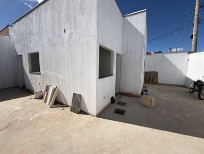 Casa para Venda, em Montes Claros, bairro Residencial Terra Jardim, 2 dormit�rios, 1 banheiro, 1 vaga