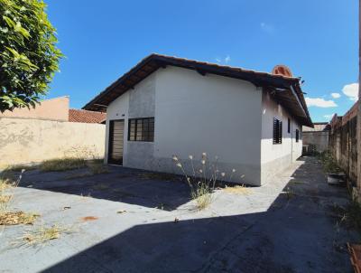 Casa para Venda, em Ourinhos, bairro Parque Minas Gerais, 2 dormit�rios, 1 banheiro, 1 su�te, 2 vagas