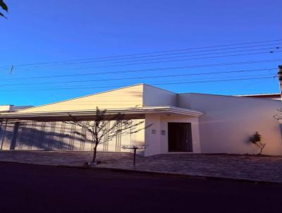 Casa para Venda, em Batatais, bairro Jardim Helena, 3 dormit�rios, 2 banheiros, 1 su�te, 2 vagas
