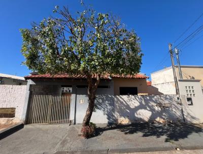 Casa para Loca��o, em Presidente Venceslau, bairro Conjunto Habitacional Azuma Futigami, 3 dormit�rios, 1 banheiro, 1 su�te, 1 vaga