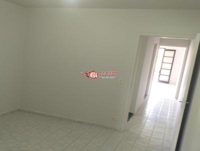 Sobrado para Venda, em Tabo�o da Serra, bairro Cidade Intercap, 2 dormit�rios, 1 banheiro, 2 vagas