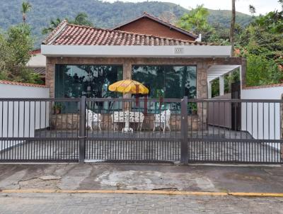 Casa de Praia para Venda, em S�o Sebasti�o, bairro Cigarras, 3 dormit�rios, 4 banheiros, 3 su�tes