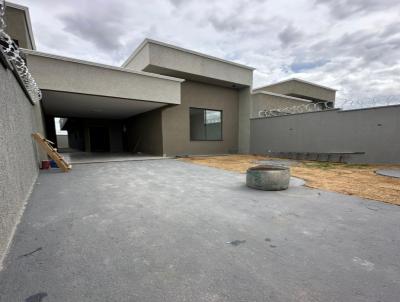 Casa para Venda, em Aparecida de Goi�nia, bairro Jardim Buriti Sereno, 3 dormit�rios, 2 banheiros, 1 su�te, 2 vagas