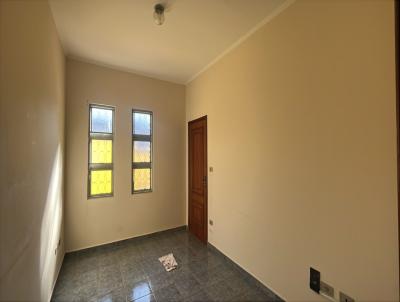 Casa para Loca��o, em Jaboticabal, bairro Recreio dos Bandeirantes, 3 dormit�rios, 2 banheiros