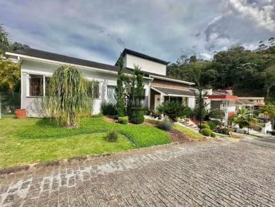 Casa em Condom�nio para Venda, em Teres�polis, bairro Pimenteiras, 4 dormit�rios, 3 banheiros, 2 su�tes, 3 vagas