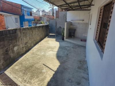 Casa para Loca��o, em Carapicu�ba, bairro Jardim Guiomar, 1 dormit�rio, 1 banheiro, 1 vaga