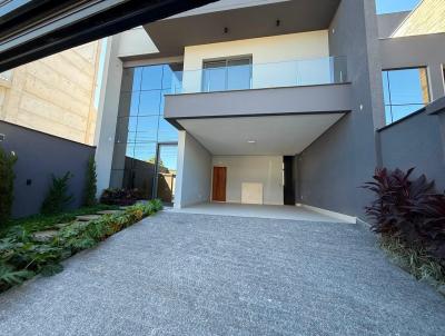 Sobrado para Venda, em Joinville, bairro Am�rica, 3 dormit�rios, 1 banheiro, 3 su�tes, 4 vagas