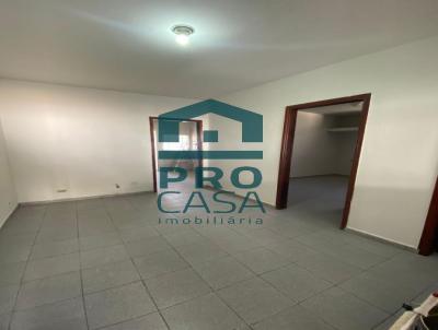 Casa para Loca��o, em Guaxup�, bairro Vila Rica, 3 dormit�rios, 1 banheiro, 1 vaga