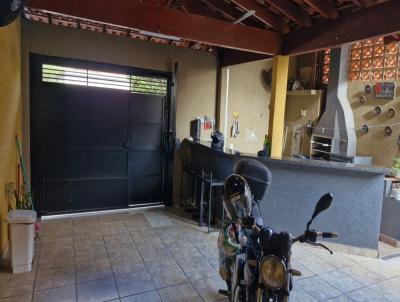 Casa / Sobrado para Venda, em Ribeir�o Preto, bairro Independ�ncia, 2 dormit�rios, 1 banheiro, 2 vagas