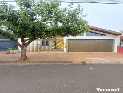Casa para Venda, em C�ndido Mota, bairro Centro, 3 dormit�rios, 2 banheiros, 2 vagas