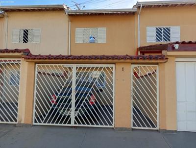 Casa para Venda, em Po�os de Caldas, bairro Residencial S�o Bernardo, 2 dormit�rios, 2 banheiros, 1 vaga