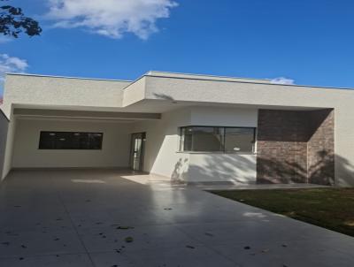 Casa para Venda, em Maring�, bairro Parque Tarum�, 3 dormit�rios, 2 banheiros, 1 su�te, 2 vagas