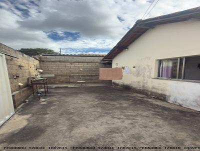 Casa para Venda, em Pedro Leopoldo, bairro DOM CAMILO, 2 dormit�rios, 1 banheiro, 2 vagas