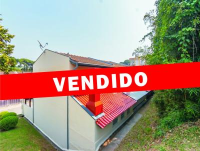 Sobrado para Venda, em Curitiba, bairro Campo Comprido, 3 dormit�rios, 2 banheiros, 2 vagas