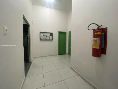 Loja para Venda, em Nova Igua�u, bairro Centro, 5 banheiros