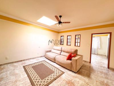 Casa para Venda, em , bairro , 3 dormit�rios, 3 banheiros, 1 su�te, 2 vagas