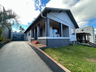 Casa para Loca��o, em Erechim, bairro Centro, 3 dormit�rios, 2 banheiros, 1 vaga