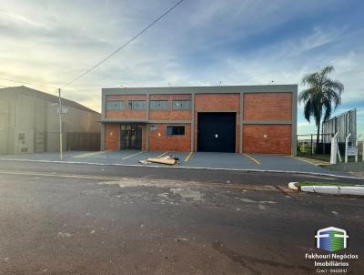 Galp�o / Barrac�o para Loca��o, em Ourinhos, bairro Centro, 8 vagas