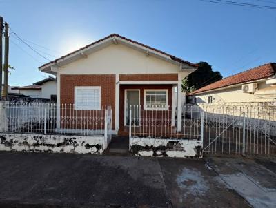 Casa para Venda, em Presidente Venceslau, bairro Vila Popular, 3 dormit�rios, 2 banheiros