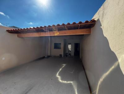 Casa para Venda, em Montes Claros, bairro Acacias, 3 dormit�rios, 1 banheiro, 2 vagas