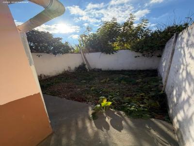 Casa para Loca��o, em Po�os de Caldas, bairro Jardim Gama Cruz, 1 dormit�rio, 1 banheiro