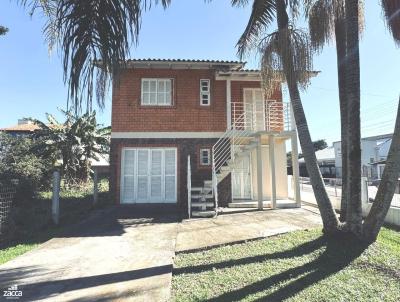 Sobrado para Venda, em Sombrio, bairro Centro, 3 dormit�rios, 2 banheiros, 1 vaga