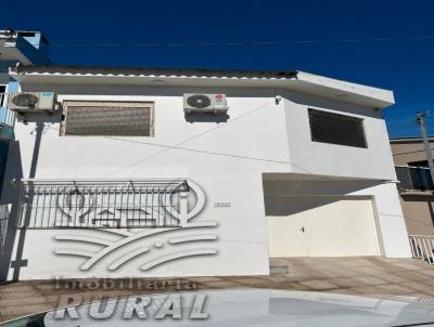 Casa para Venda, em Cangu�u, bairro Centro, 3 dormit�rios, 2 banheiros, 2 vagas