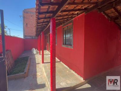 Casa para Venda, em Pouso Alegre, bairro S�o Crist�v�o, 3 dormit�rios, 2 banheiros, 1 su�te, 2 vagas