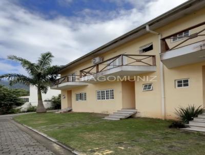 Sobrado em Condom�nio para Venda, em S�o Sebasti�o, bairro Praia do Arrast�o, 3 dormit�rios, 3 banheiros, 2 su�tes, 1 vaga