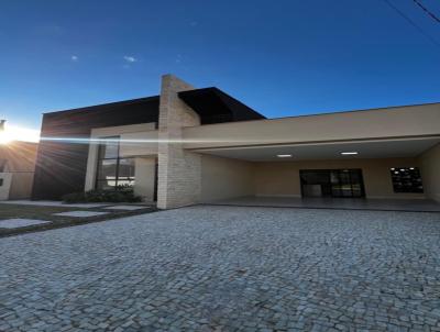 Casa em Condom�nio para Venda, em Senador Canedo, bairro Jardins Porto, 3 dormit�rios, 4 banheiros, 3 su�tes, 4 vagas