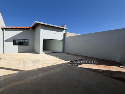 Casa para Venda, em Montes Claros, bairro Independ�ncia, 3 dormit�rios, 1 banheiro, 2 vagas