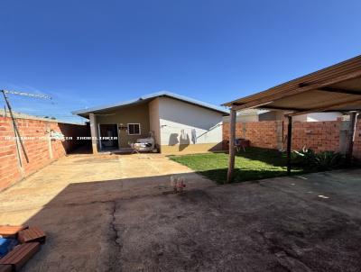 Casa para Venda, em Tatu�, bairro Parque Residencial dos P�ssaros, 2 dormit�rios, 1 banheiro, 2 vagas
