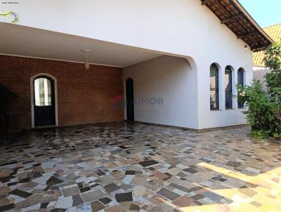 Casa para Venda, em Americana, bairro Vila Nossa Senhora de F�tima, 4 dormit�rios, 3 banheiros, 1 su�te, 4 vagas