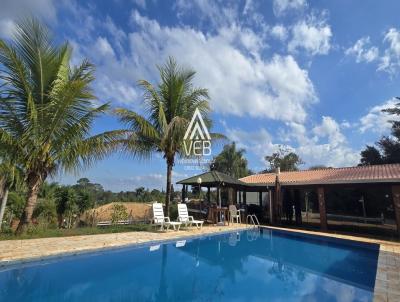 Casa em Condom�nio para Venda, em Boituva, bairro Fazenda Castelo, 3 dormit�rios, 4 banheiros, 2 su�tes, 10 vagas